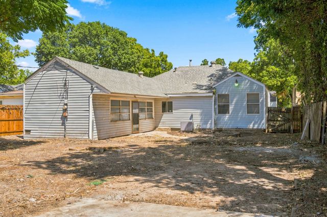 1013 Oak Street, Grand Prairie, TX 75050