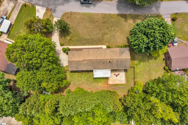 134 Cashmere Drive, Greenville, SC 29605