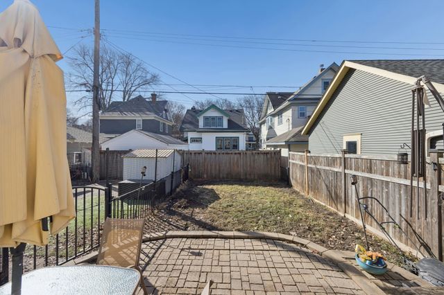 1676 Hague Avenue, Saint Paul, MN 55104