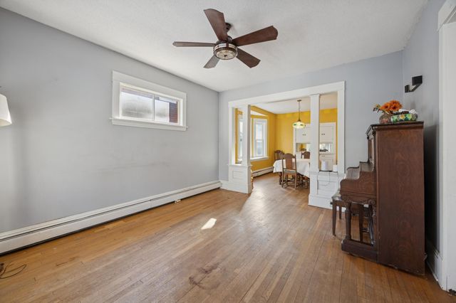 1676 Hague Avenue, Saint Paul, MN 55104