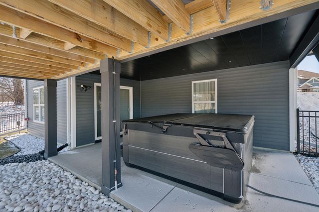 9626 Timber Terrace, Victoria, MN 55386