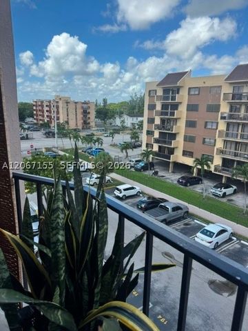 5201 NW 7th St 506, Miami, FL 33126