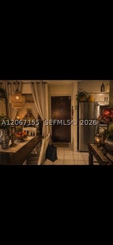 5201 NW 7th St 506, Miami, FL 33126
