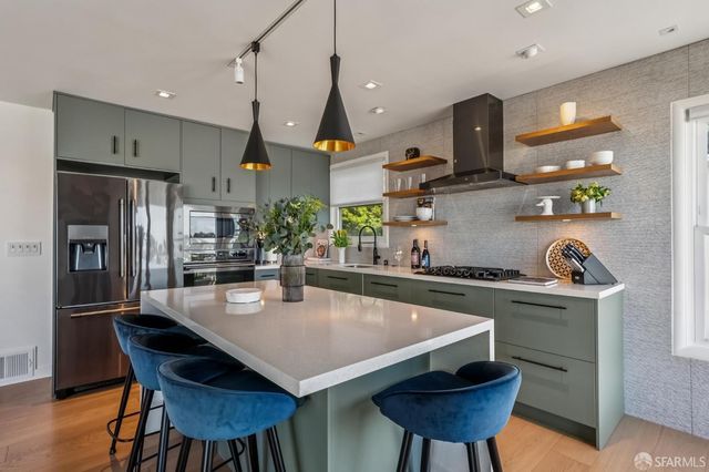 160 Graystone Terrace 9, San Francisco, CA 94114