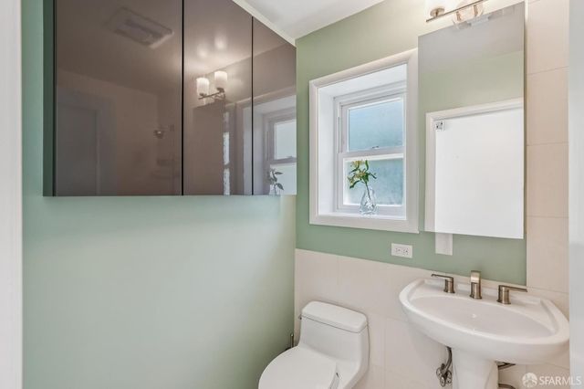 160 Graystone Terrace 9, San Francisco, CA 94114