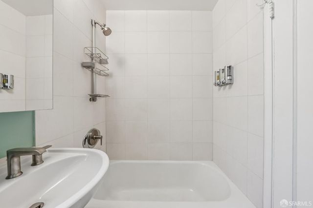 160 Graystone Terrace 9, San Francisco, CA 94114
