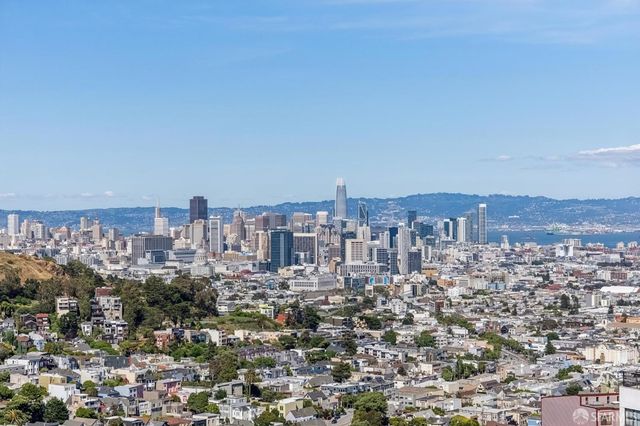 160 Graystone Terrace 9, San Francisco, CA 94114