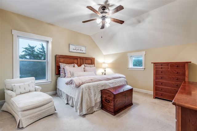 322 Red Maple Road, Gunter, TX 75058