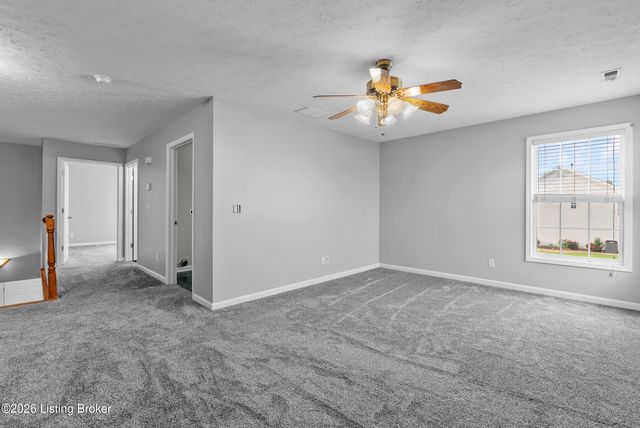 235 Helmwood Cir, Mt Washington, KY 40047