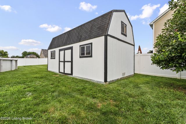 235 Helmwood Cir, Mt Washington, KY 40047