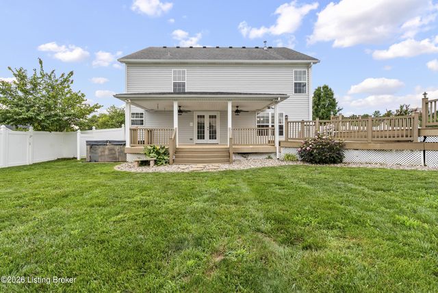 235 Helmwood Cir, Mt Washington, KY 40047