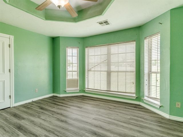112 Lake Shore Drive, Shawnee, OK 74804