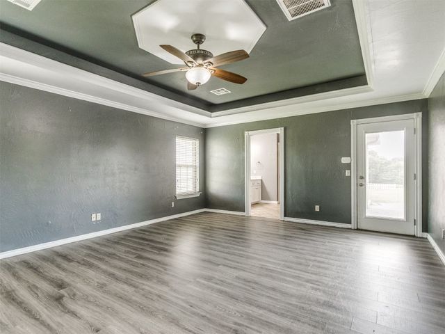 112 Lake Shore Drive, Shawnee, OK 74804