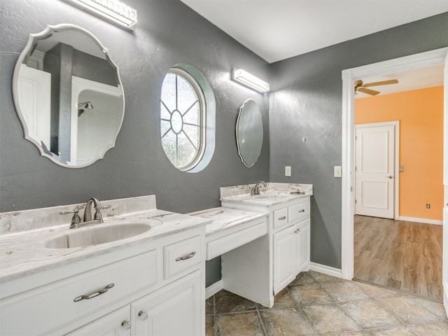 112 Lake Shore Drive, Shawnee, OK 74804