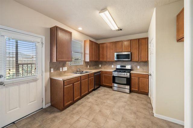 19406 Plantation Cove Lane, Katy, TX 77449