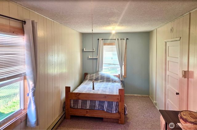 1514 Oregon Avenue N, Long Beach, WA 98611