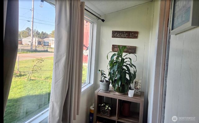 1514 Oregon Avenue N, Long Beach, WA 98611