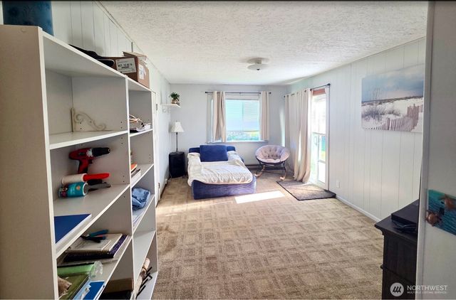 1514 Oregon Avenue N, Long Beach, WA 98611