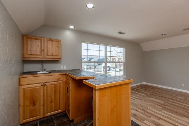 624 Orange Grove Way, Grand Junction, CO 81504