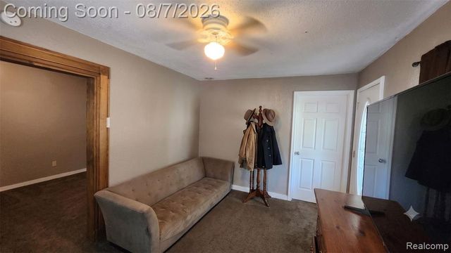 2179 S Term Street, Burton, MI 48519