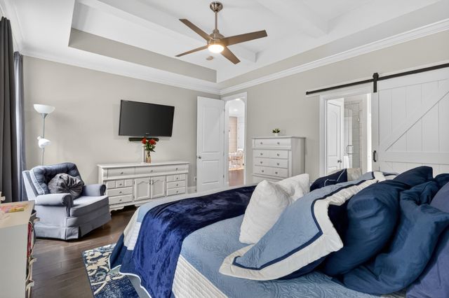 125 Ervin St, Hendersonville, TN 37075