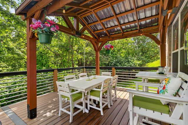 125 Ervin St, Hendersonville, TN 37075