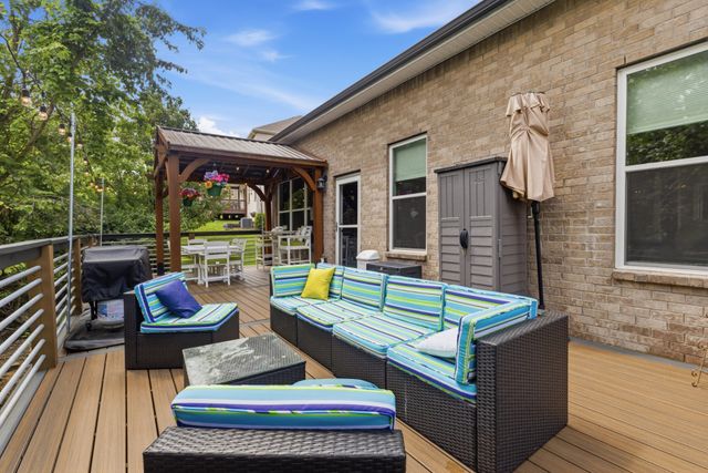 125 Ervin St, Hendersonville, TN 37075