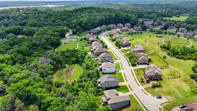 125 Ervin St, Hendersonville, TN 37075