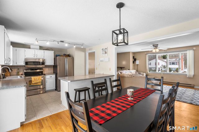 121 Village Street, Bristol, CT 06010