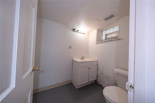 1536 Hunter St, Wilkinsburg, PA 15221