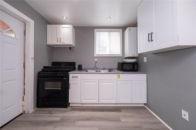 1536 Hunter St, Wilkinsburg, PA 15221