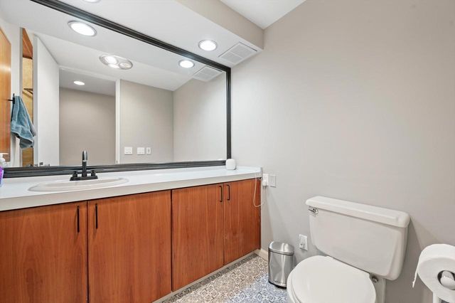 6171 Pleasant Hill DRIVE, West Bend, WI 53095