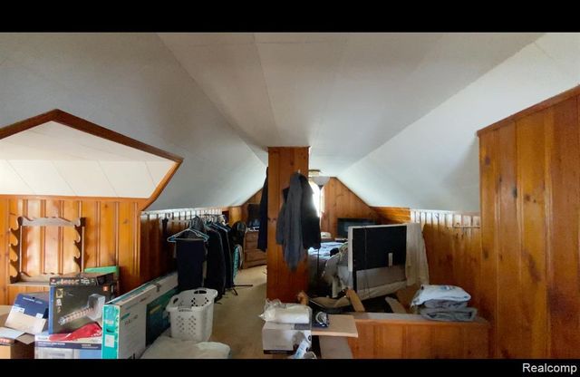 22113 Lambrecht Avenue, Eastpointe, MI 48021