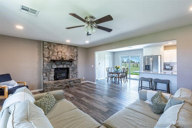 29580 N 3950 Road, Ochelata, OK 74051