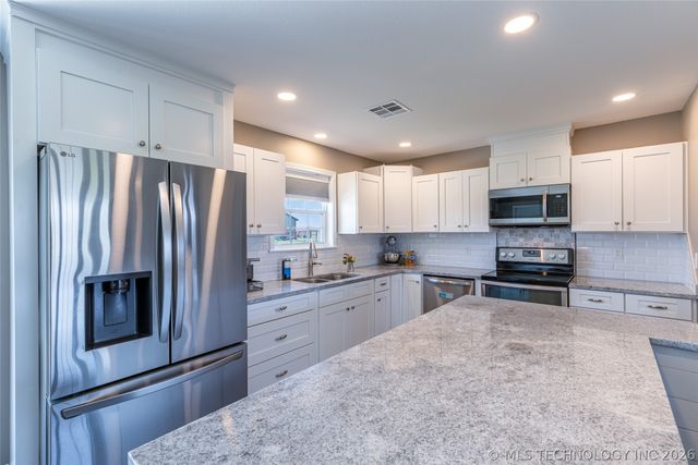 29580 N 3950 Road, Ochelata, OK 74051