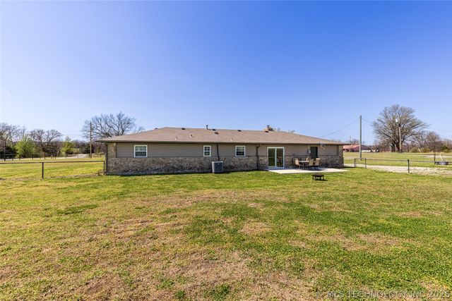 29580 N 3950 Road, Ochelata, OK 74051
