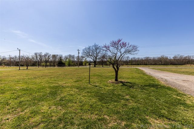 29580 N 3950 Road, Ochelata, OK 74051