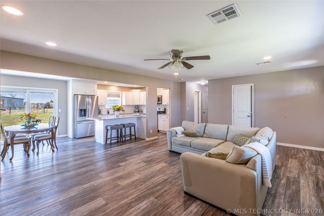 29580 N 3950 Road, Ochelata, OK 74051