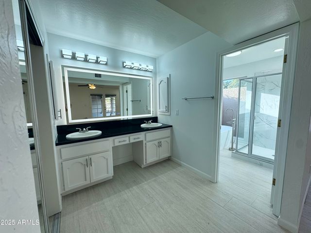 8120 E Appaloosa Trail, Scottsdale, AZ 85258