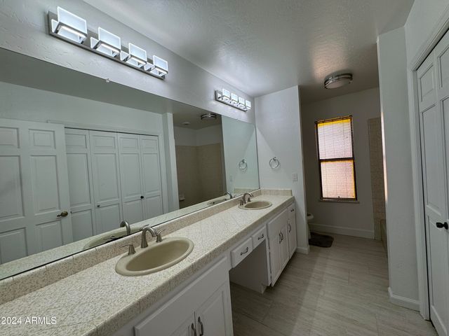 8120 E Appaloosa Trail, Scottsdale, AZ 85258