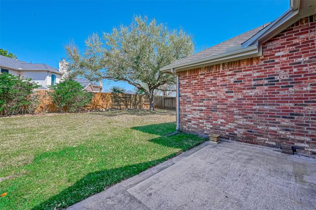 23646 Hawkins Creek Court, Katy, TX 77494