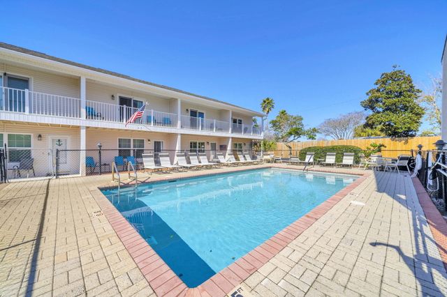 241 Ellis Road UNIT 43, Miramar Beach, FL 32550
