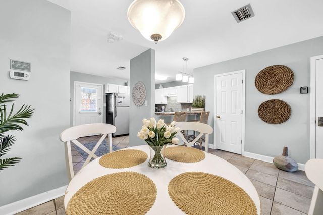 241 Ellis Road UNIT 43, Miramar Beach, FL 32550