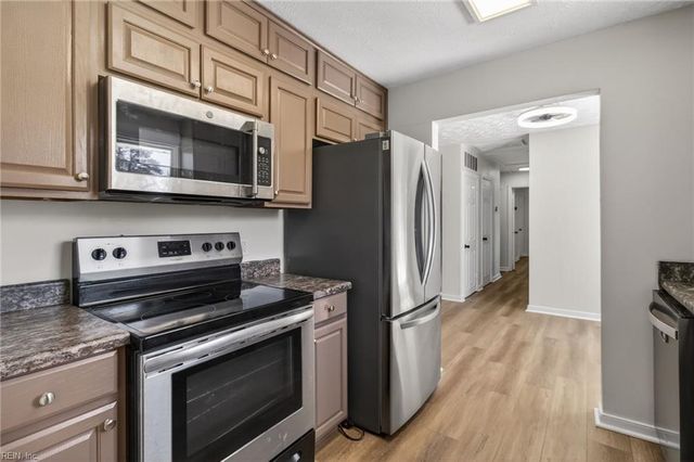914 Foley DR, Williamsburg, VA 23185