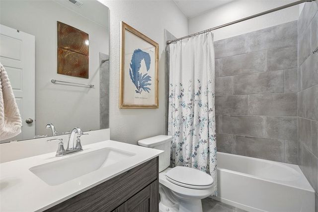 5812 Antelope Well LN, Austin, TX 78738