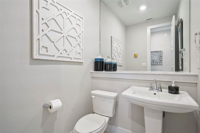 5812 Antelope Well LN, Austin, TX 78738