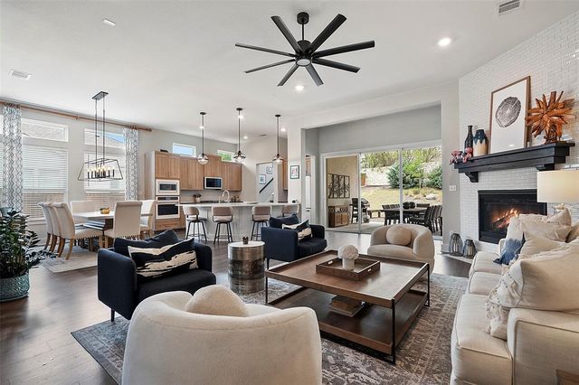 5812 Antelope Well LN, Austin, TX 78738