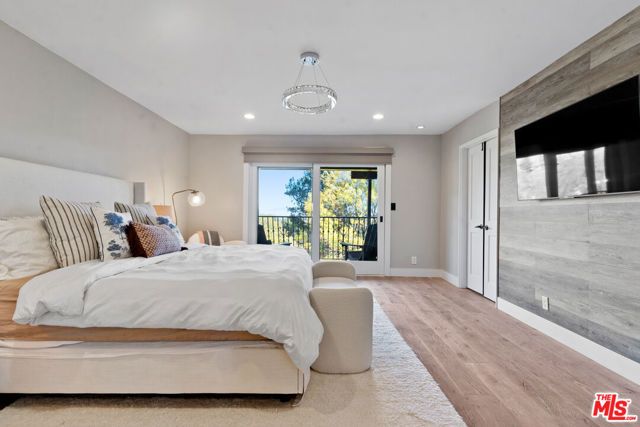 4920 Llano Drive, Woodland Hills (los Angeles), CA 91364