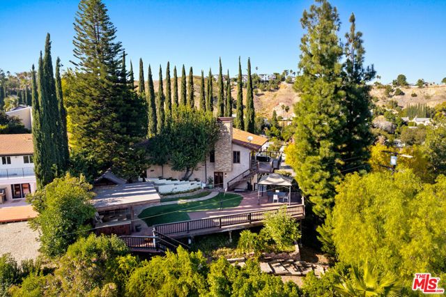 4920 Llano Drive, Woodland Hills (los Angeles), CA 91364