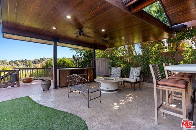 4920 Llano Drive, Woodland Hills (los Angeles), CA 91364